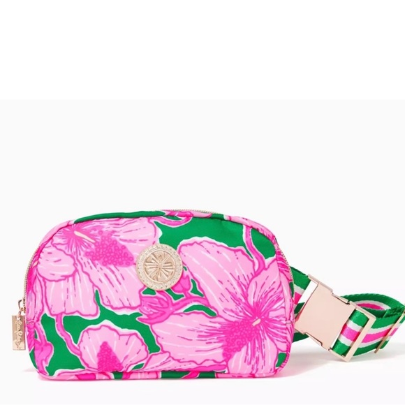 Lilly Pulitzer Handbags - Lilly Pulitzer Jeanie Belt Bag, pink floral NEW